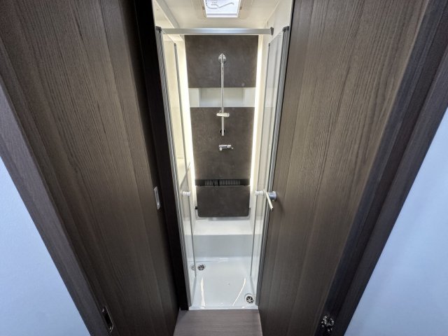 Adria Matrix Supreme 670 SC - Photo 14