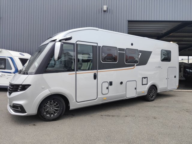Adria Supersonic 780 DC - Photo 13