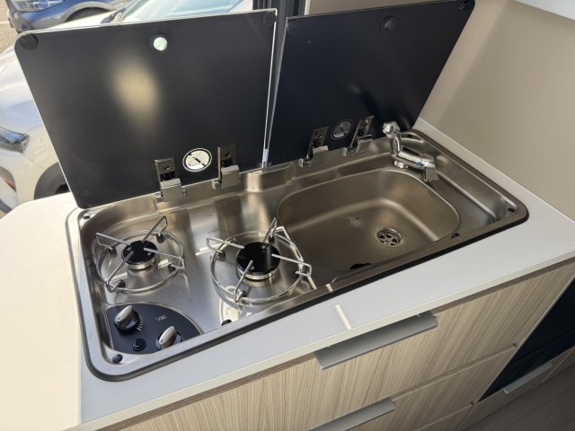 Adria Twin Plus 640 SLB - Photo 12