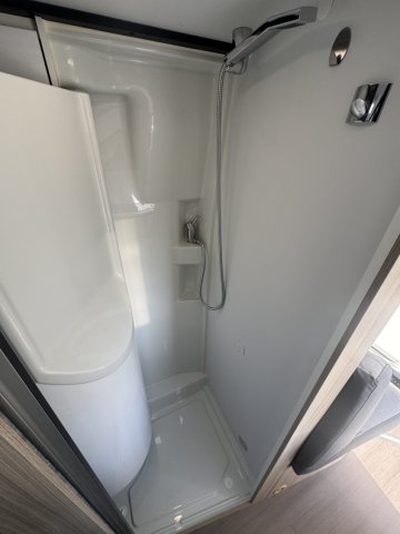 Adria Twin Plus 640 SLB - Photo 16