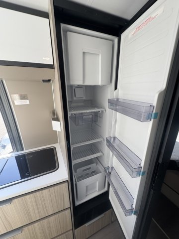 Adria Twin Plus 640 SLB - Photo 17