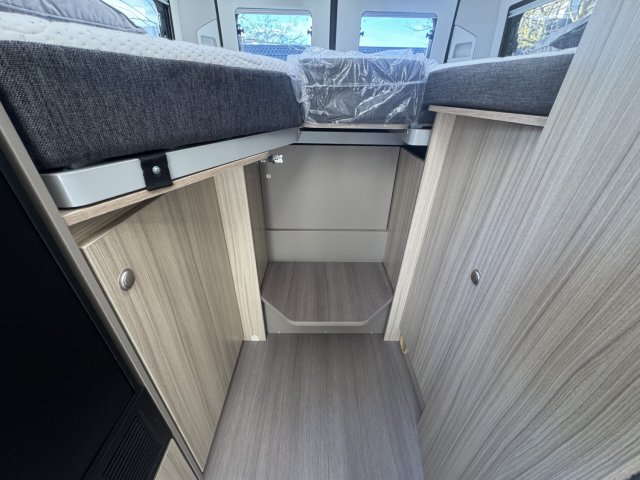 Adria Twin Plus 640 SLB - Photo 19