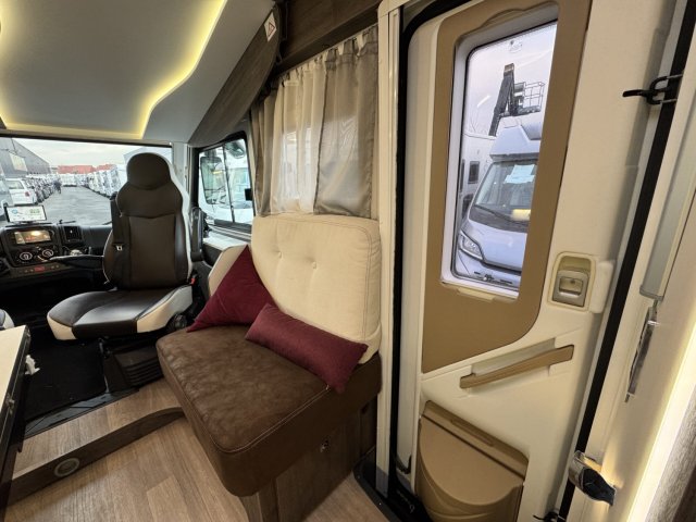 Benimar Amphitryon 997 - Photo 13