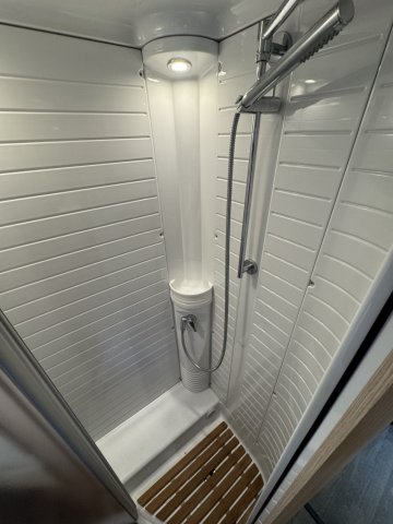 Burstner Ixeo Time IT 700 - Photo 18