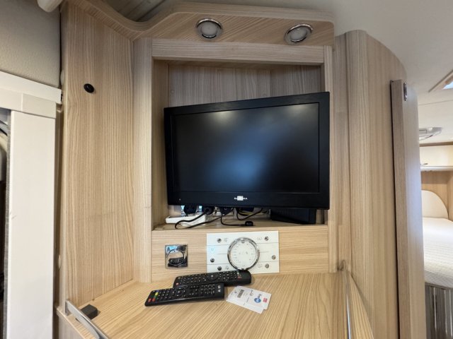 Burstner Ixeo Time IT 734 - Photo 11