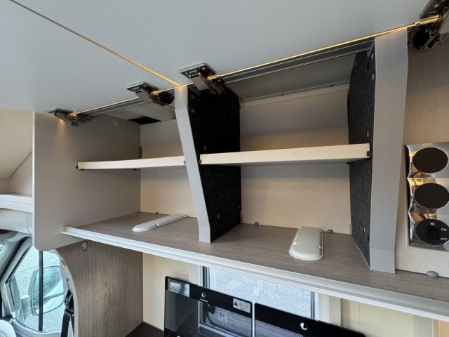 Burstner Lineo T 700 t700 active - Photo 13