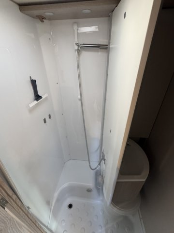 Burstner Lineo T 700 t700 active - Photo 15