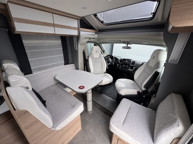 Dethleffs Just T 7052 EB camp t7052 - Photo 4