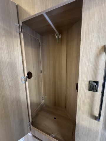 Dreamer Living Van - Photo 13