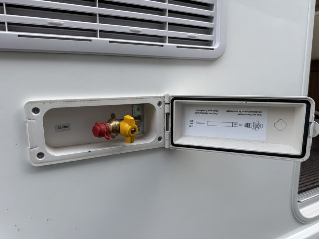 Eura Mobil Integra I 890 QB - - Photo 12