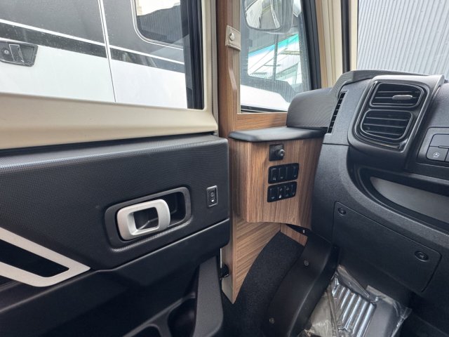 Eura Mobil Integra I 890 QB - - Photo 17