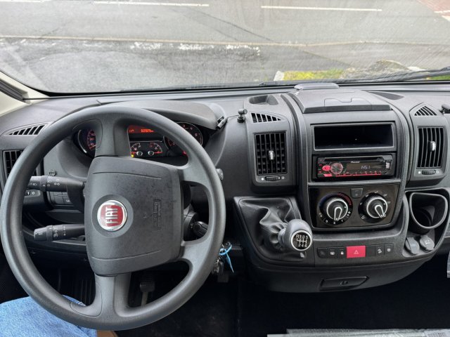 Font Vendome Terra Van - Photo 7