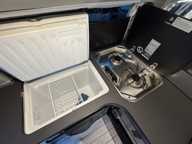 Ford Fourgon Van nugget plus - Photo 12