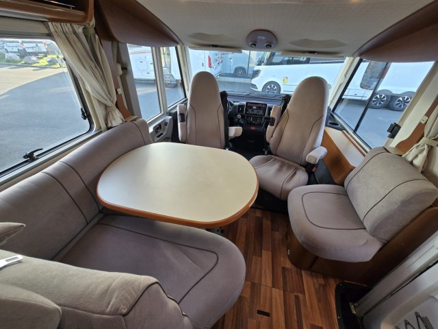 Hymer B 594 - Photo 18