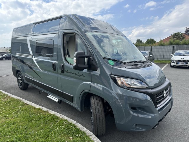 Mc Louis Menfys Van 3  signature - Photo 6