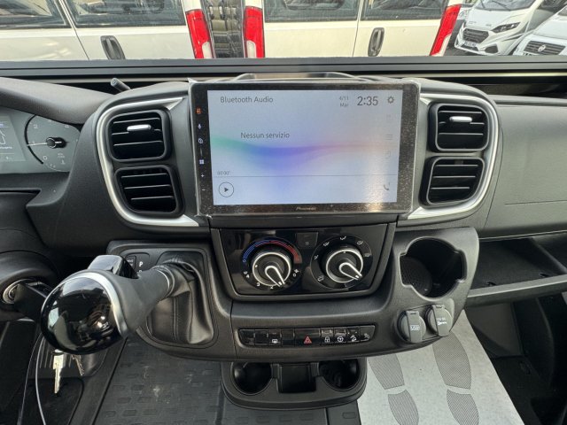 Mc Louis Menfys Van 3 - Photo 7