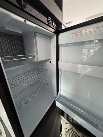 Mc Louis Menfys Van 3 - Photo 15