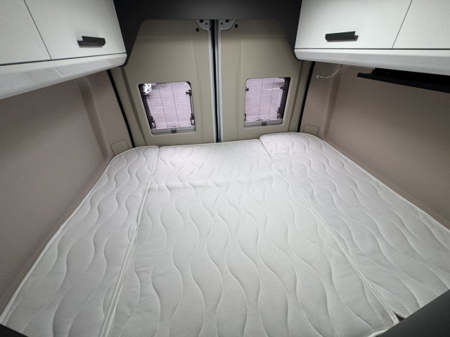 Mc Louis Menfys Van 3 - Photo 16