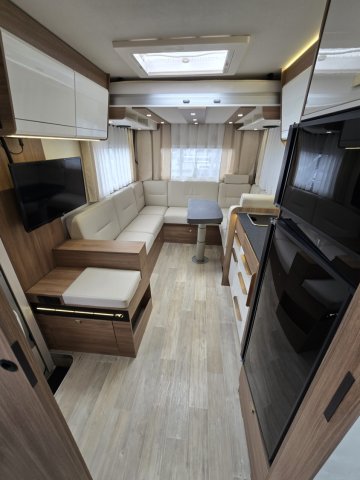 Pilote P 696 U Expression p696 surequipe !! - Photo 9