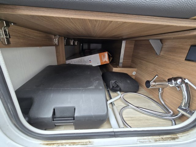 Pilote P 696 U Expression p696 surequipe !! - Photo 23