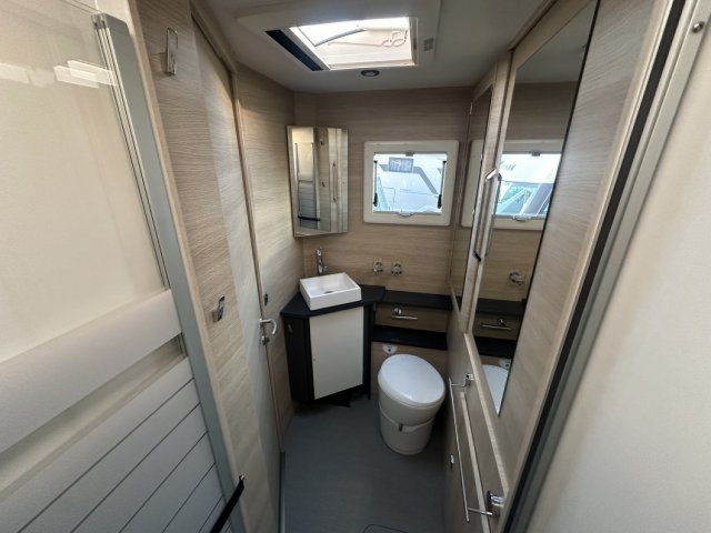 Rapido 606 F - Photo 12