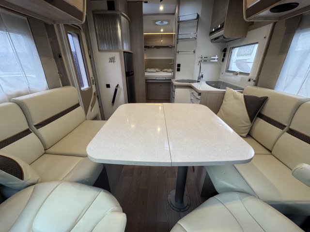 Rapido 696 FF - Photo 10