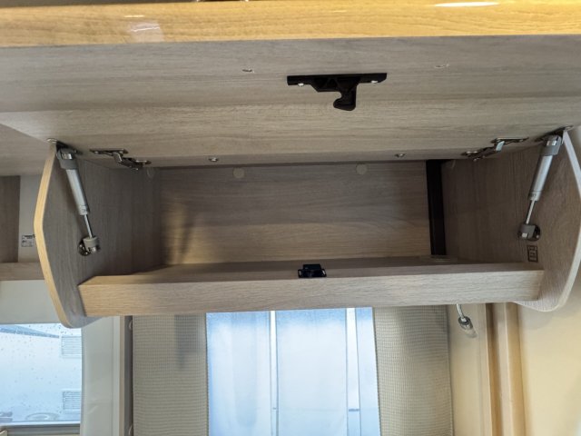 Rapido 696 FF - Photo 15