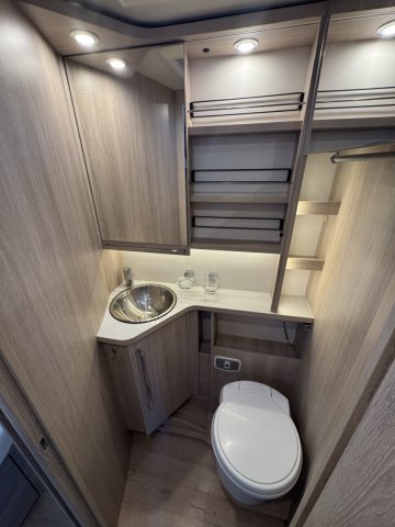 Rapido 696 FF - Photo 18