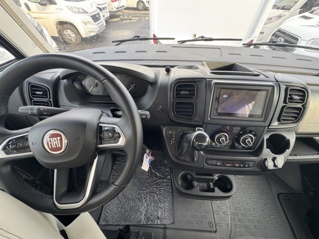 Rapido 8066 DF - Photo 6