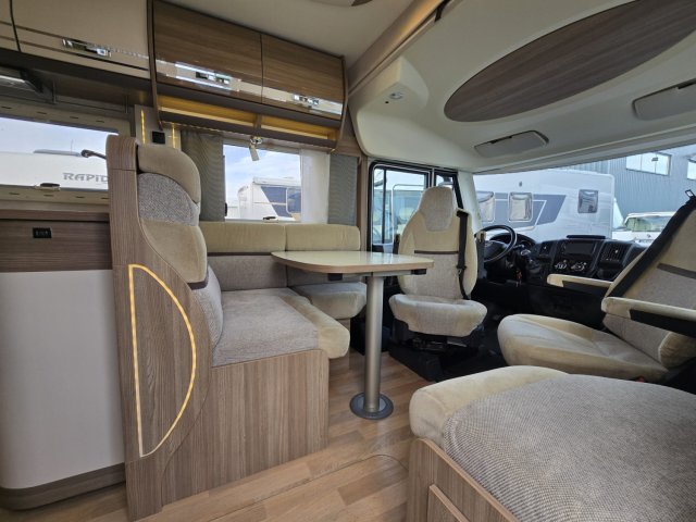 Rapido 8090 DF - Photo 18