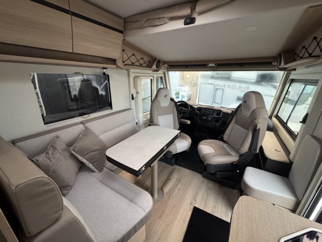 Rapido 850 F 850f - Photo 5