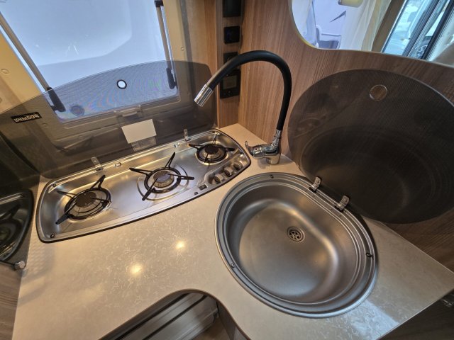 Rapido 880 F 880f - Photo 16