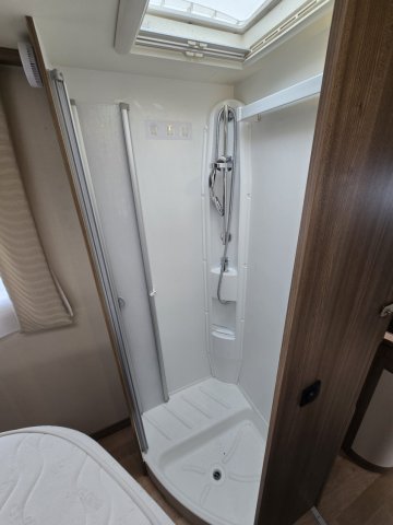 Rapido 880 F 880f - Photo 19