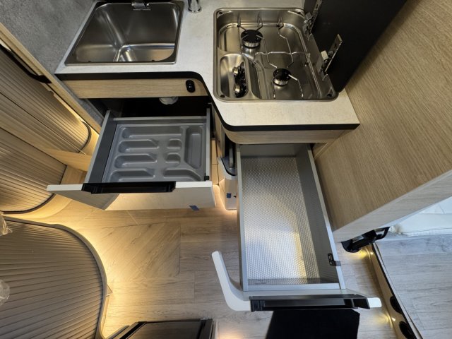 Rapido Van V62 nouveaute 2026 - Photo 18