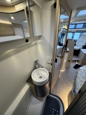 Rapido Van V62 nouveaute 2026 - Photo 27