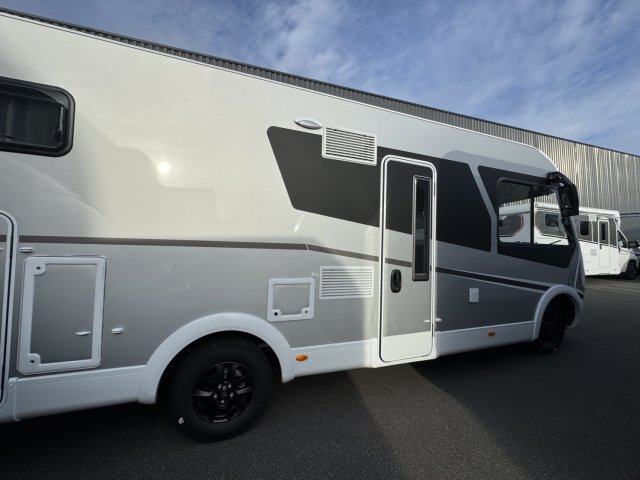 Sunlight I 68 Adventure Edition i68 - Photo 3