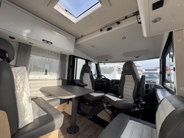 Sunlight I 68 Adventure Edition i68 - Photo 6