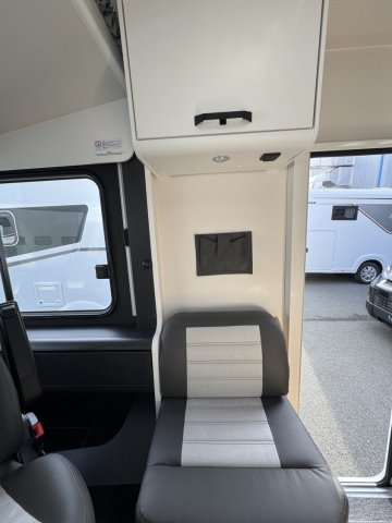 Sunlight I 68 Adventure Edition i68 - Photo 8