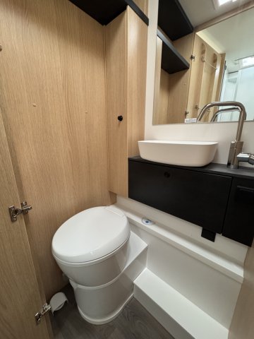 Sunlight I 68 Adventure Edition i68 - Photo 15