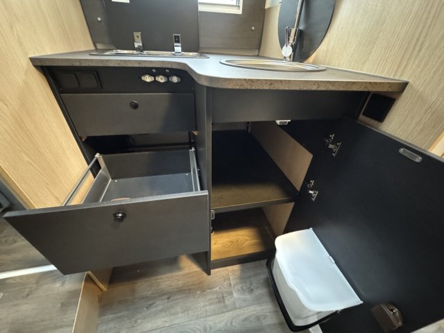 Sunlight I 69 L Adventure Edition i69 - Photo 13