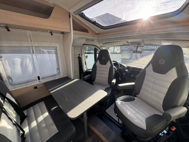 Sunlight V 67S v67 - Photo 11