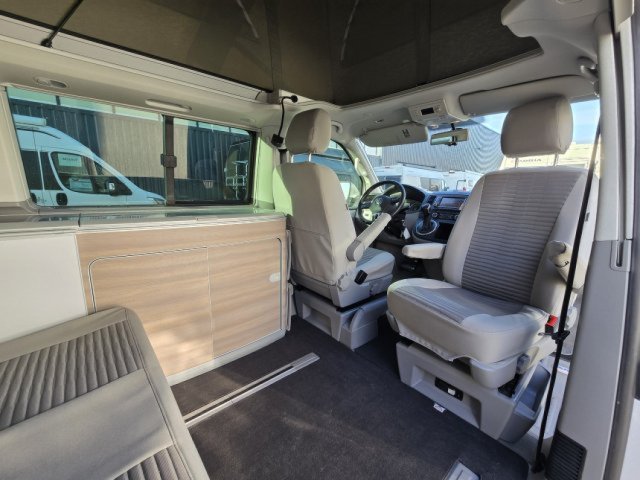 Volkswagen California - Photo 13