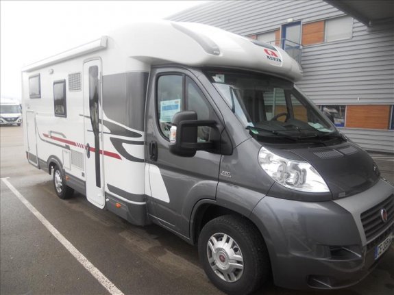 Adria Coral S 690 SC