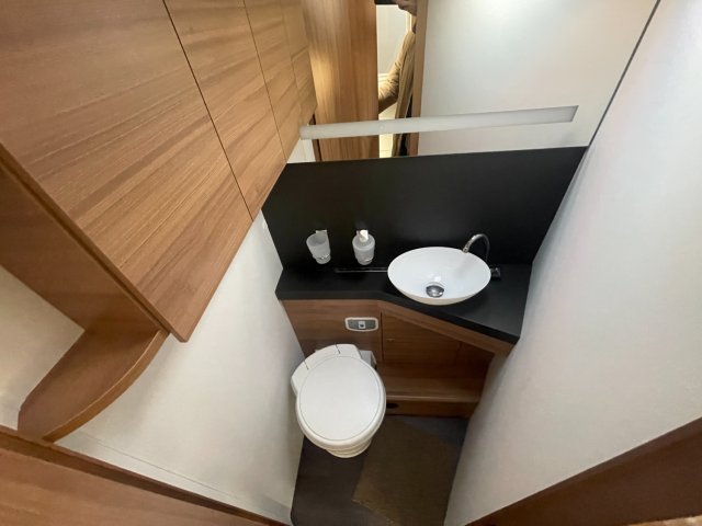 Adria Matrix Axess 640 DC - Photo 8