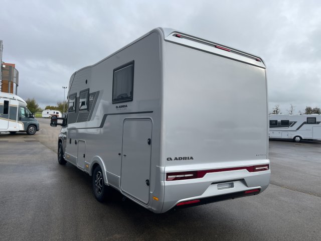 Adria Matrix Axess 650 DC 60 ANS - Photo 2