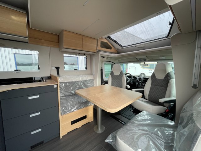 Adria Matrix Axess 650 DC 60 ANS - Photo 4