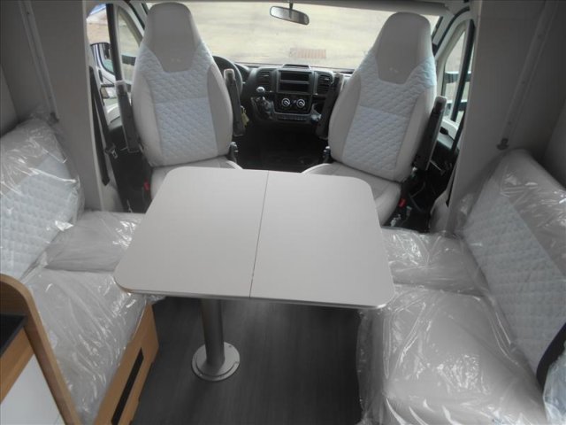 Adria Matrix Plus 670 DC - Photo 4