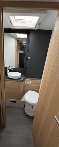 Adria Matrix Plus 670 DC - Photo 8