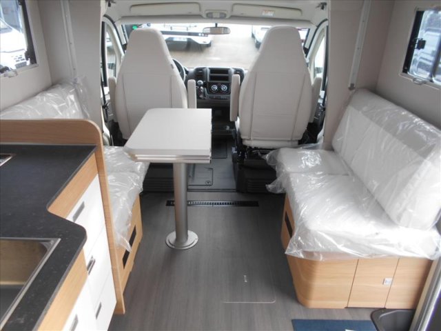 Adria Matrix Plus 670 DL - Photo 8