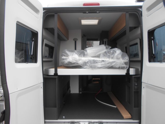 Adria Twin 640 SGX PTR 60 ANS - Photo 4